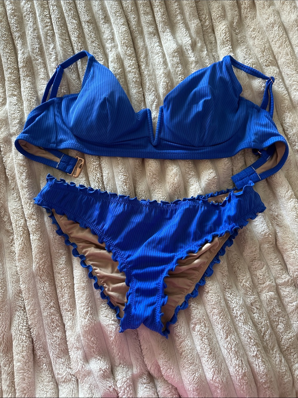Ribbed V-Notch Bikini Set in Bright Blue
